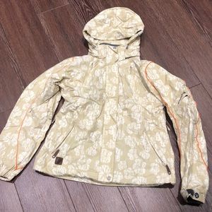 Descente Ski/Snowboarding Jacket EUC (size: 10)